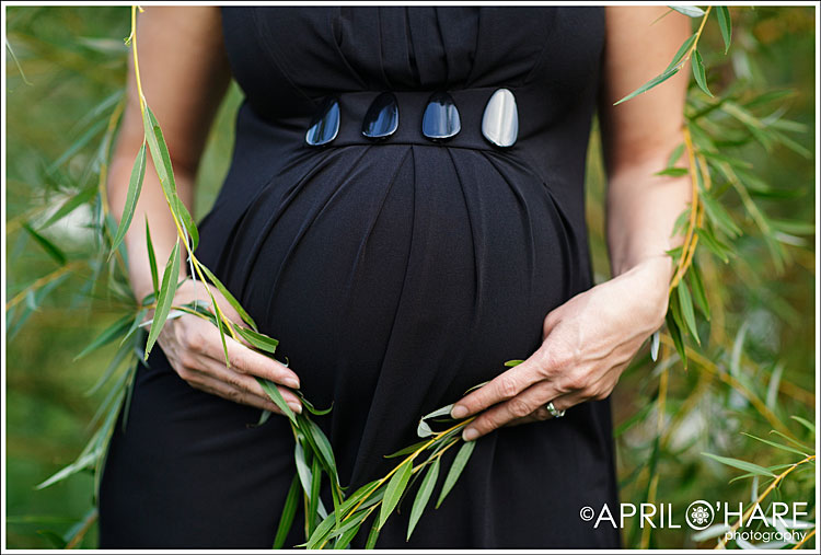 Outdoor Maternity Photography in City Park Denver CO