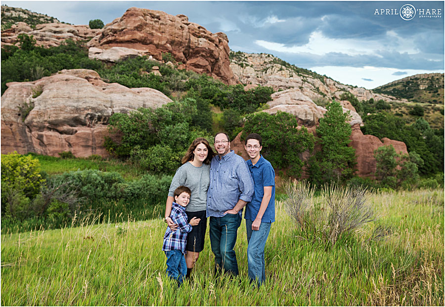 South Valley Park Family Photos with Pretty Red Rock Formations in Littleton Colorado
