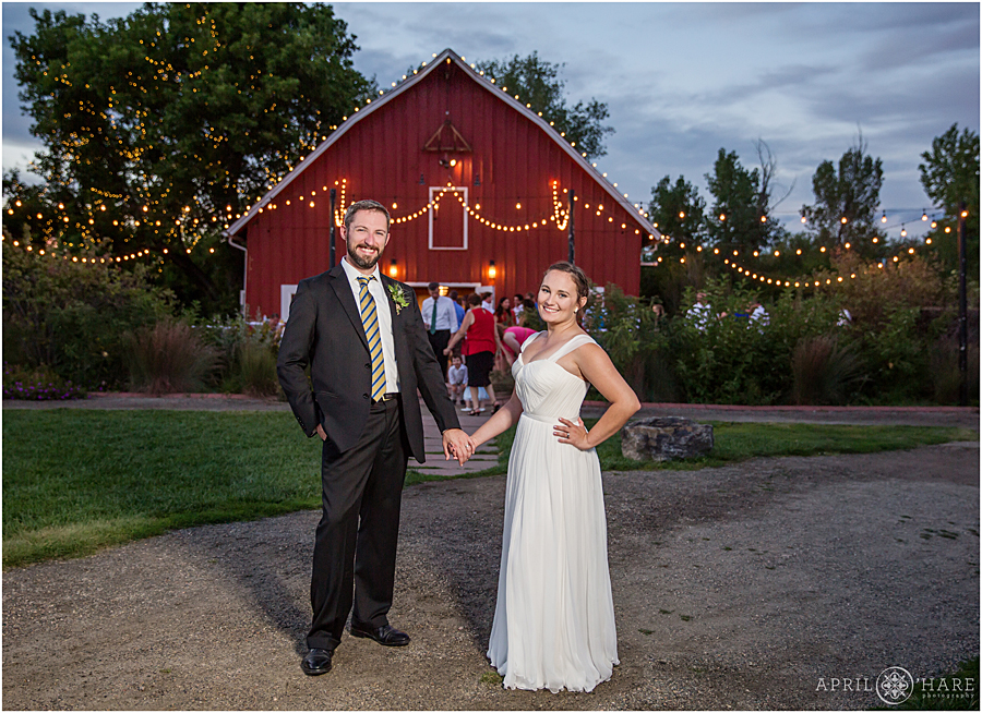 Rustic Colorado Wedding Photography with Bright Red Barn at Denver Botanic Gardens Chatfield Farms