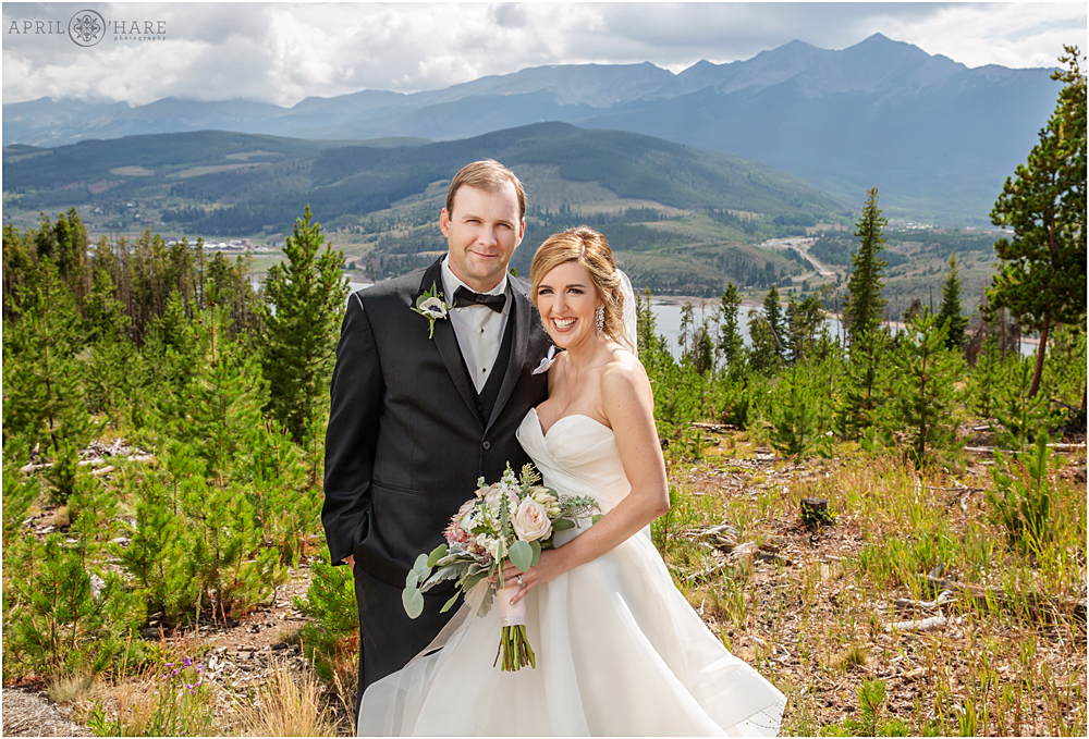 Classic Sapphire Point Wedding Photography in Colorado