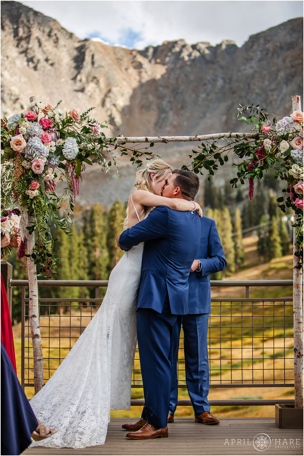 Romantic Destination Wedding Photoraphy in Colorado