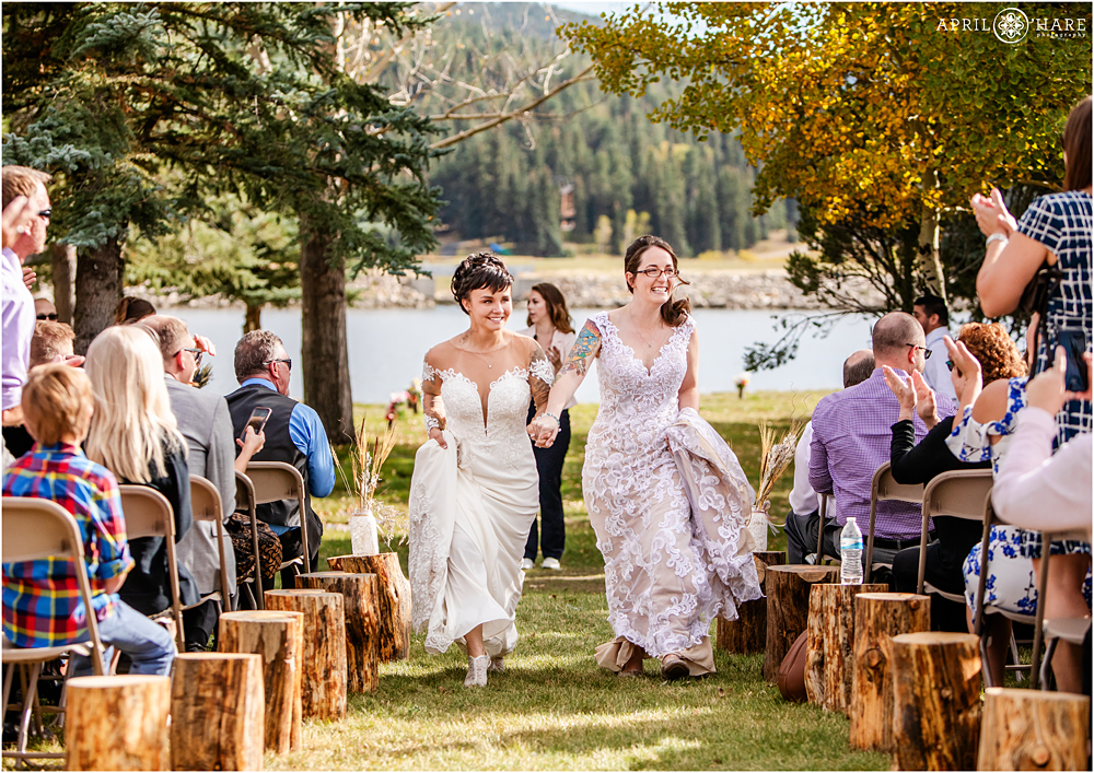 Gorgeous lesbian wedding photography at The Barn at Evergreen Memorial Park in Colorado