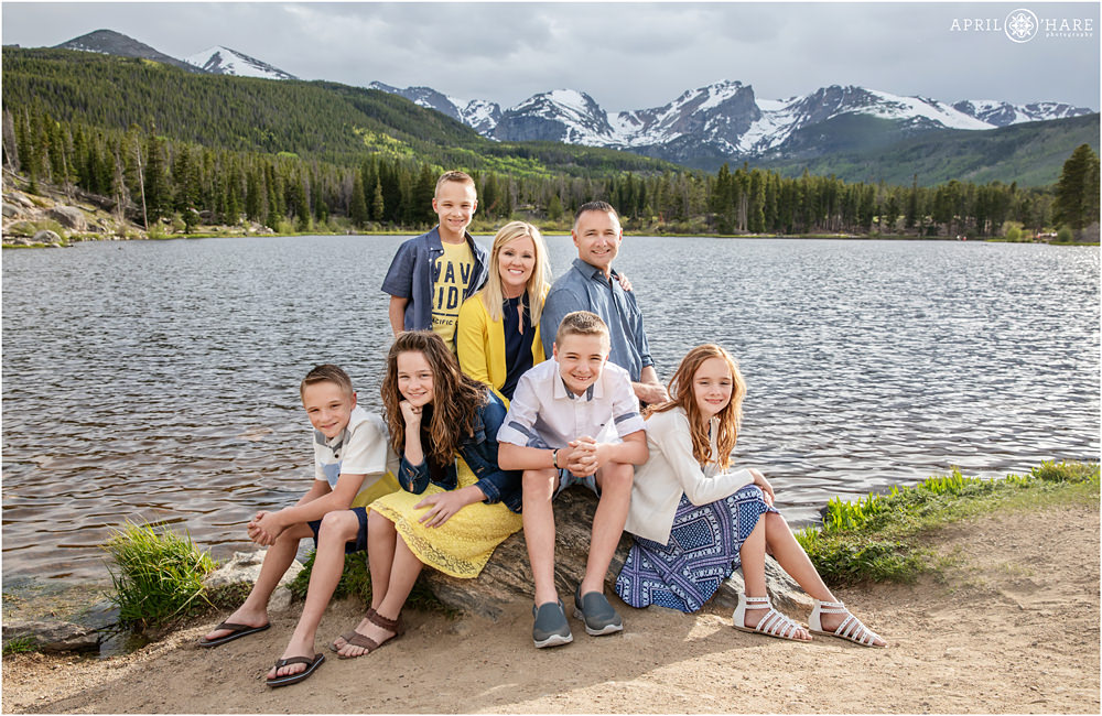 Rocky Mountain National Park Family Photographer at Sprague Lake with Quintuplets