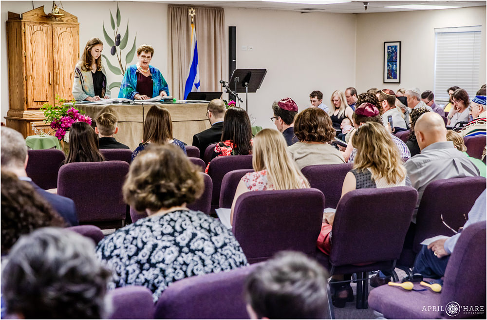 A young bat mitzvah girl speaks to her congregation at B'nai Chaim