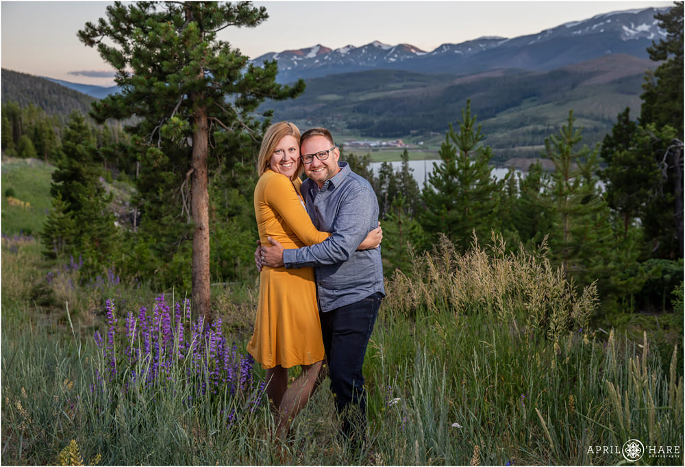 Lake Dillon Couples Portrait with mountain backdrop in Summit County Colorado