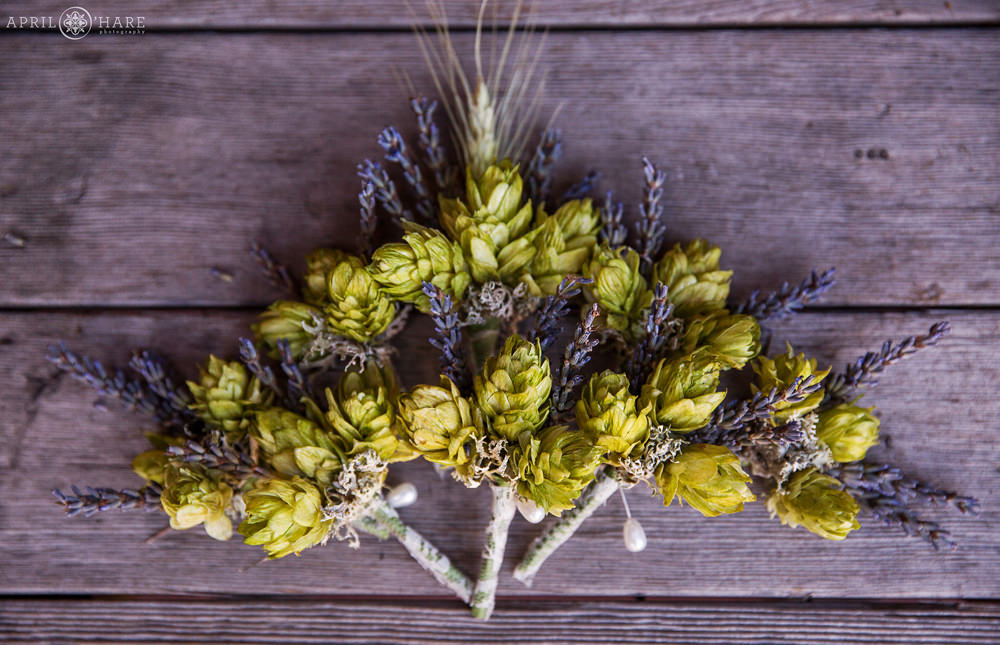 Beer lovers can get boutonnieres created out of hops for their Colorado brewery wedding