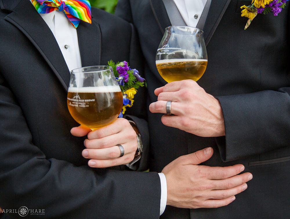 Custom etched wedding beer glasses in Colorado