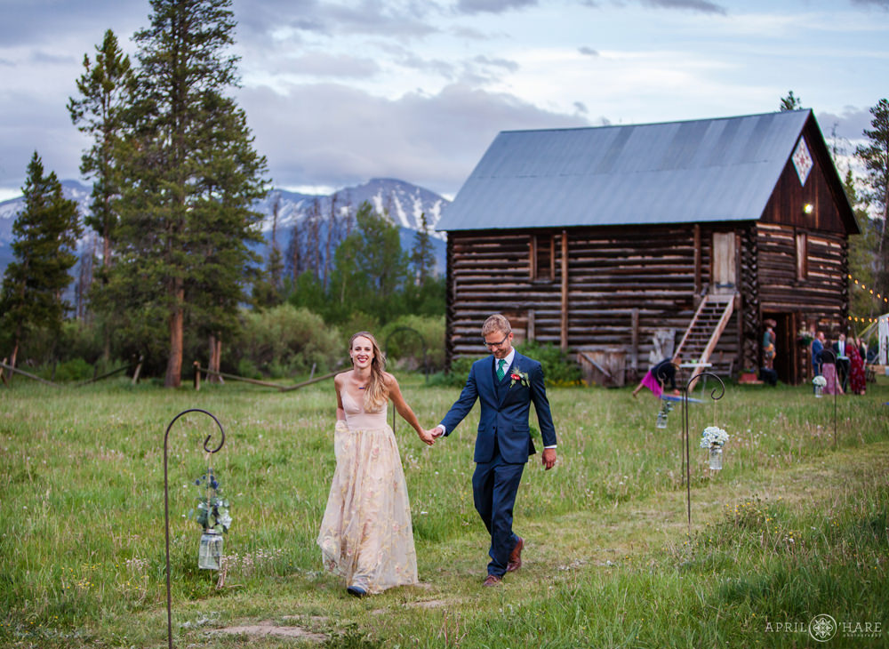 B Lazy 2 Ranch wedding in Colorado Mountains near Winter Park