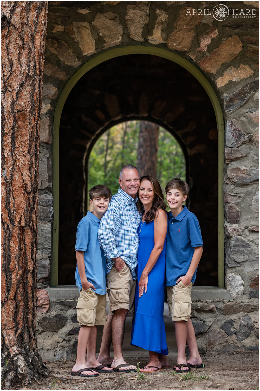 Viestenz-Smith Mountain Park Stone Archway backdrop for a family portrait in Loveland Colorado