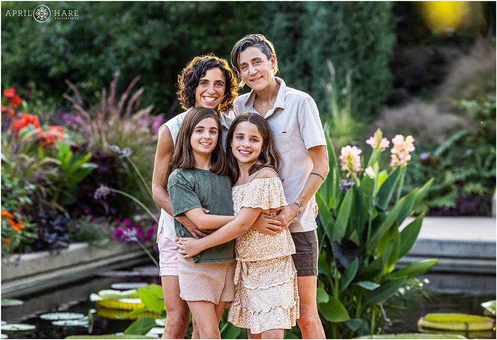 Lilypad water garden backdrop for a pretty Denver Botanic Gardens family portrait