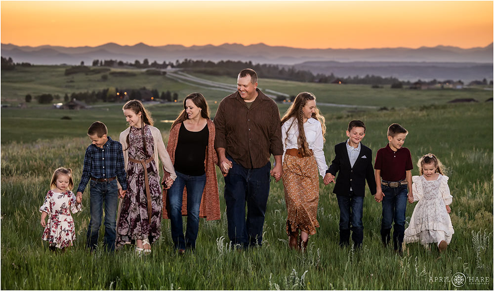 Colorado family photos on their family farm in Franktown