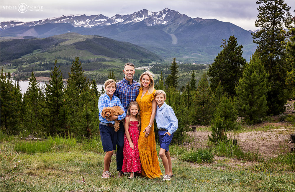Beautiful colorful Colorado mountain family photo at Sapphire Point