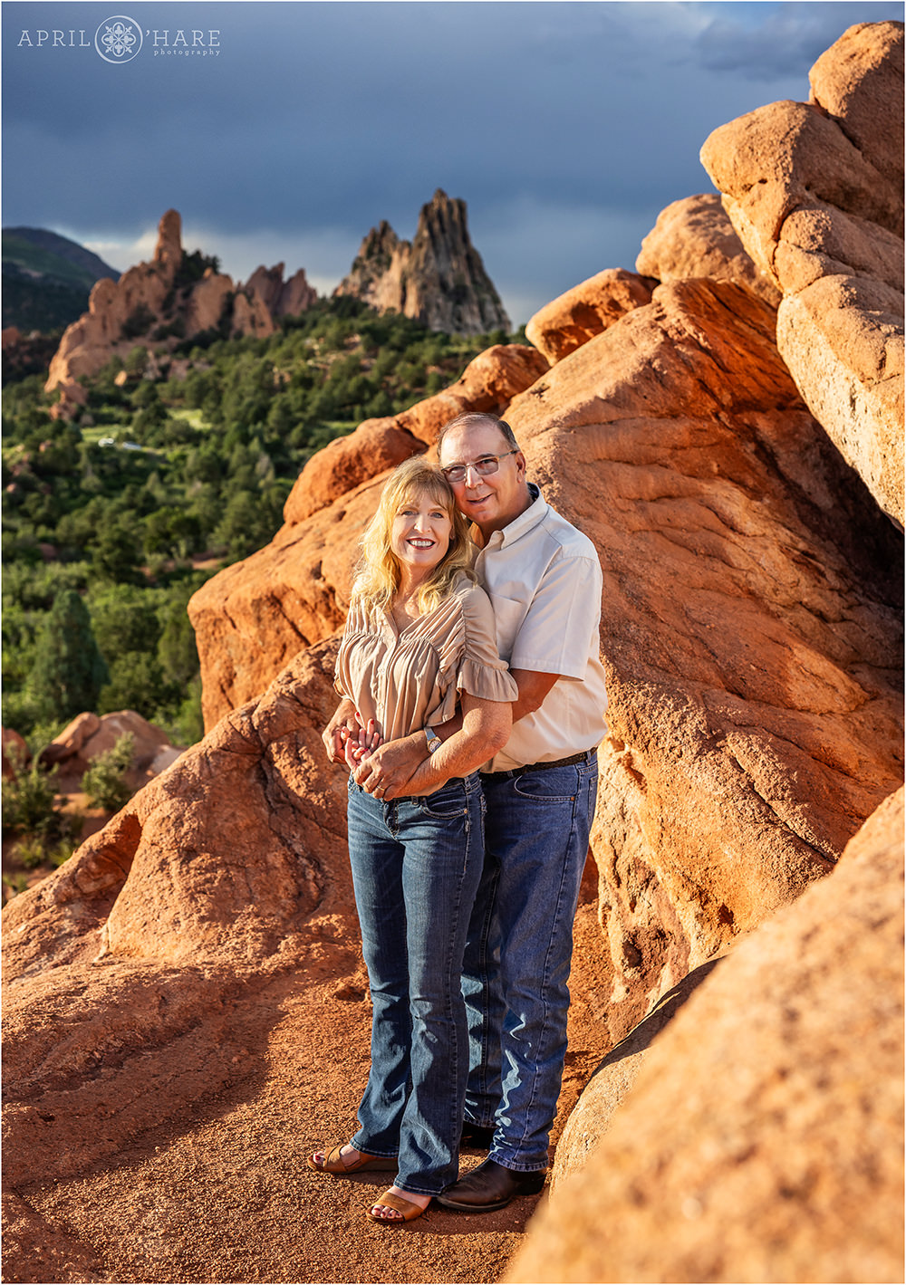 Couples portrait on a bright sunny day in Colorado at High Point Overlook in Garden of the Gods Colorado Springs
