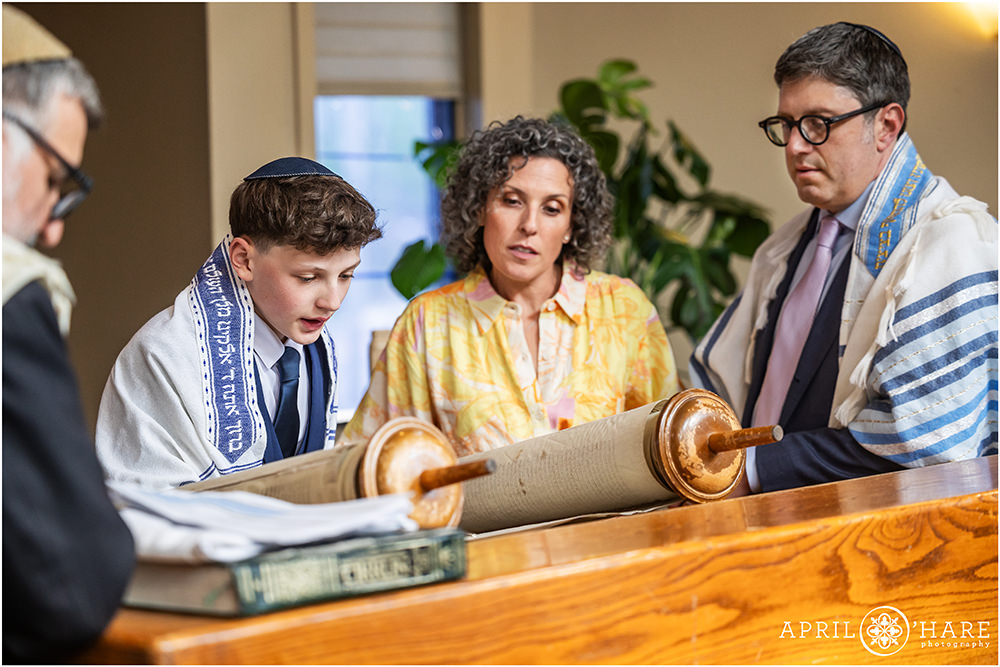 Bar Mitzvah Rehearsal Photography at Congregation Bonai Shalom